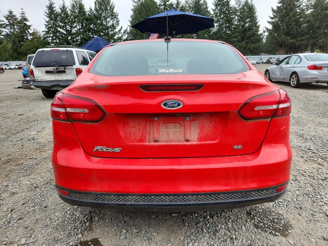 2017 Ford Focus Se - zdjęcie 6