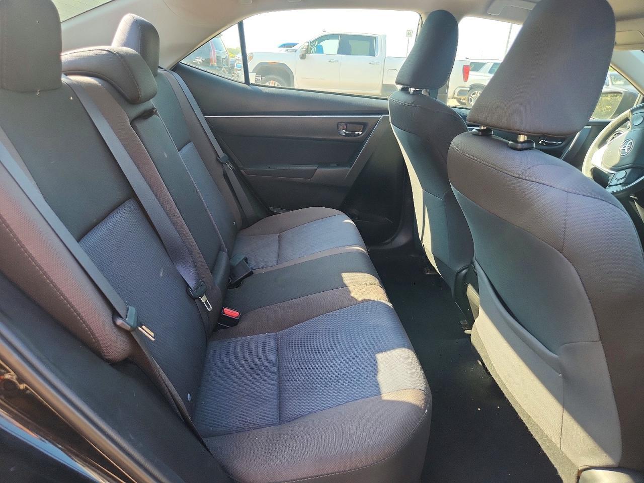 2017 Toyota Corolla Le - zdjęcie 10