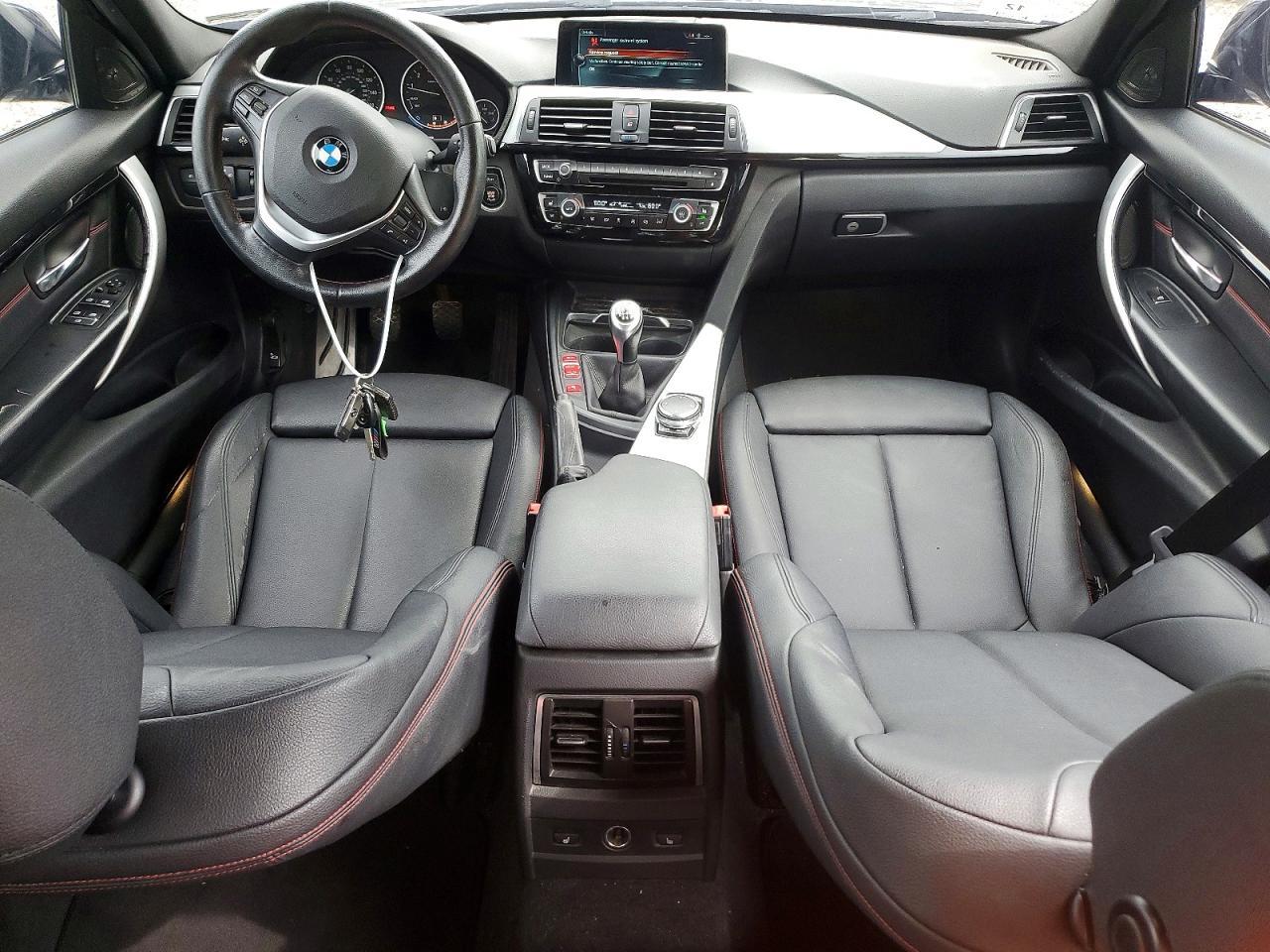 2017 BMW Seria 3 340i - zdjęcie 8