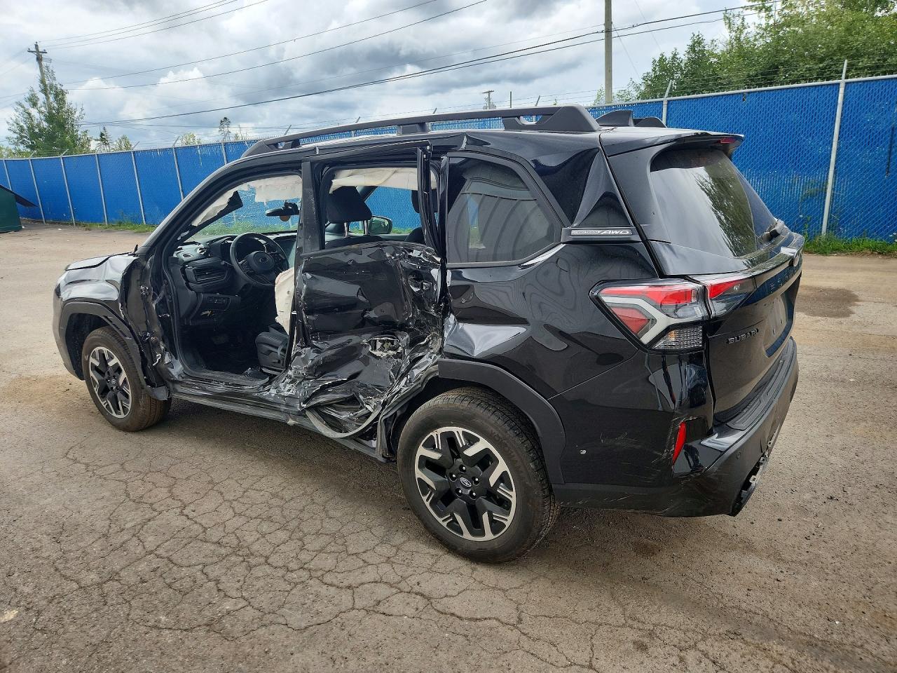 2025 Subaru Forester Premium - zdjęcie 2