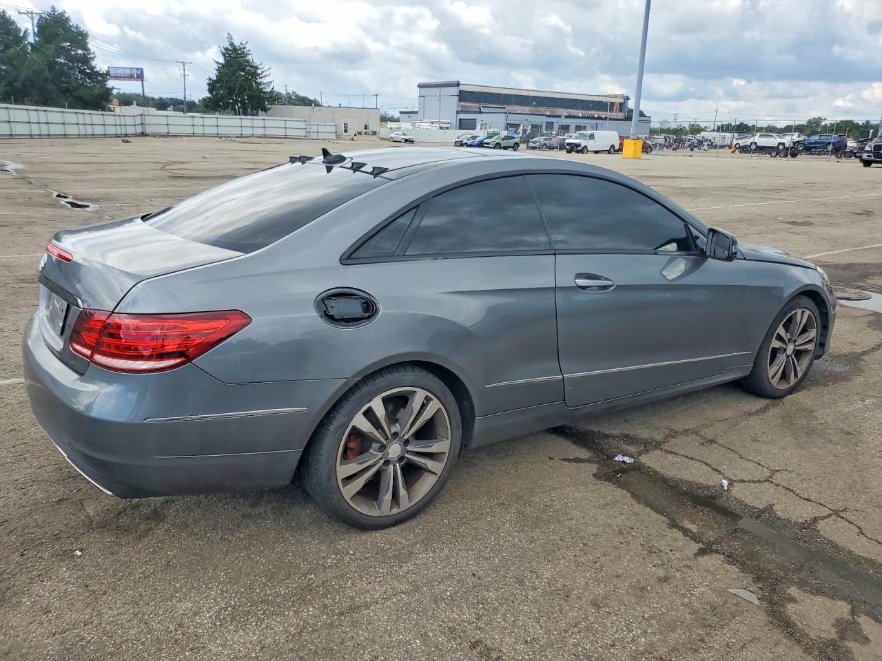 2017 Mercedes-Benz E 400 4Matic - zdjęcie 3