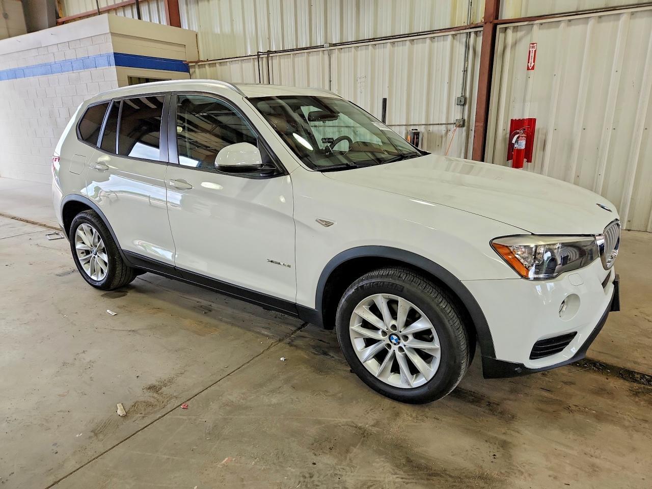 2015 BMW X3 xDrive28I - zdjęcie 4