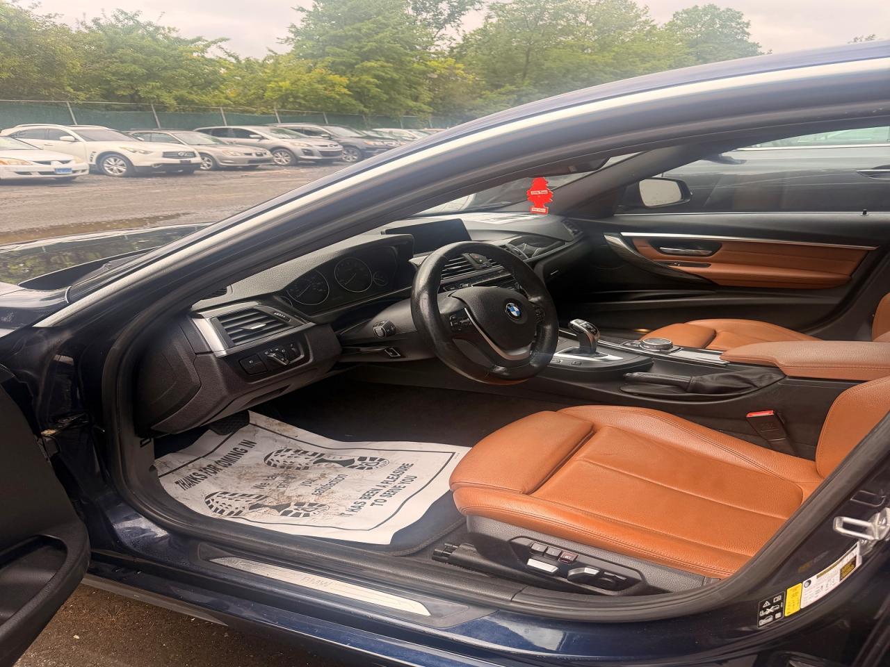2017 BMW 330 Xi - zdjęcie 10