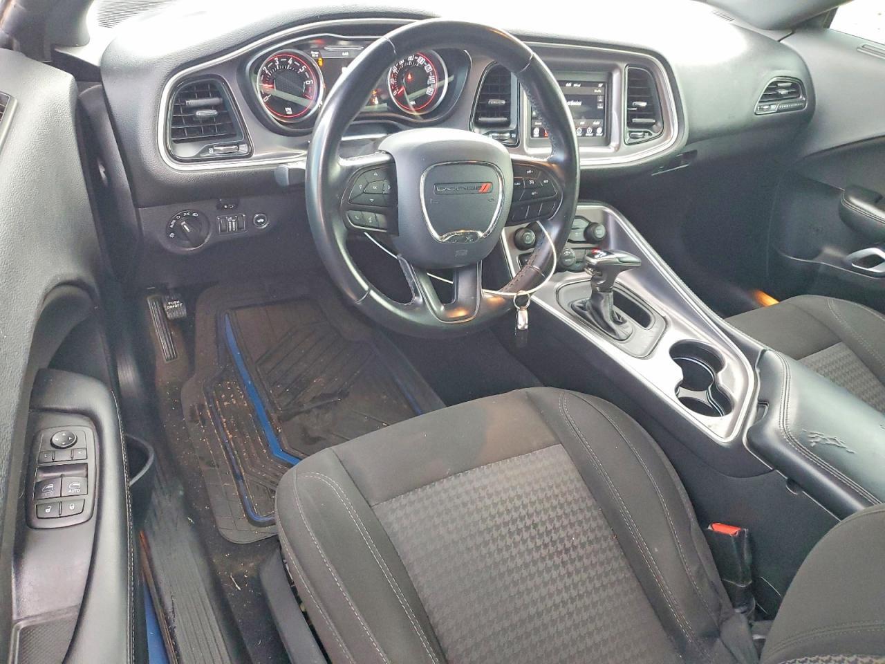 2020 Dodge Challenger Sxt - zdjęcie 8