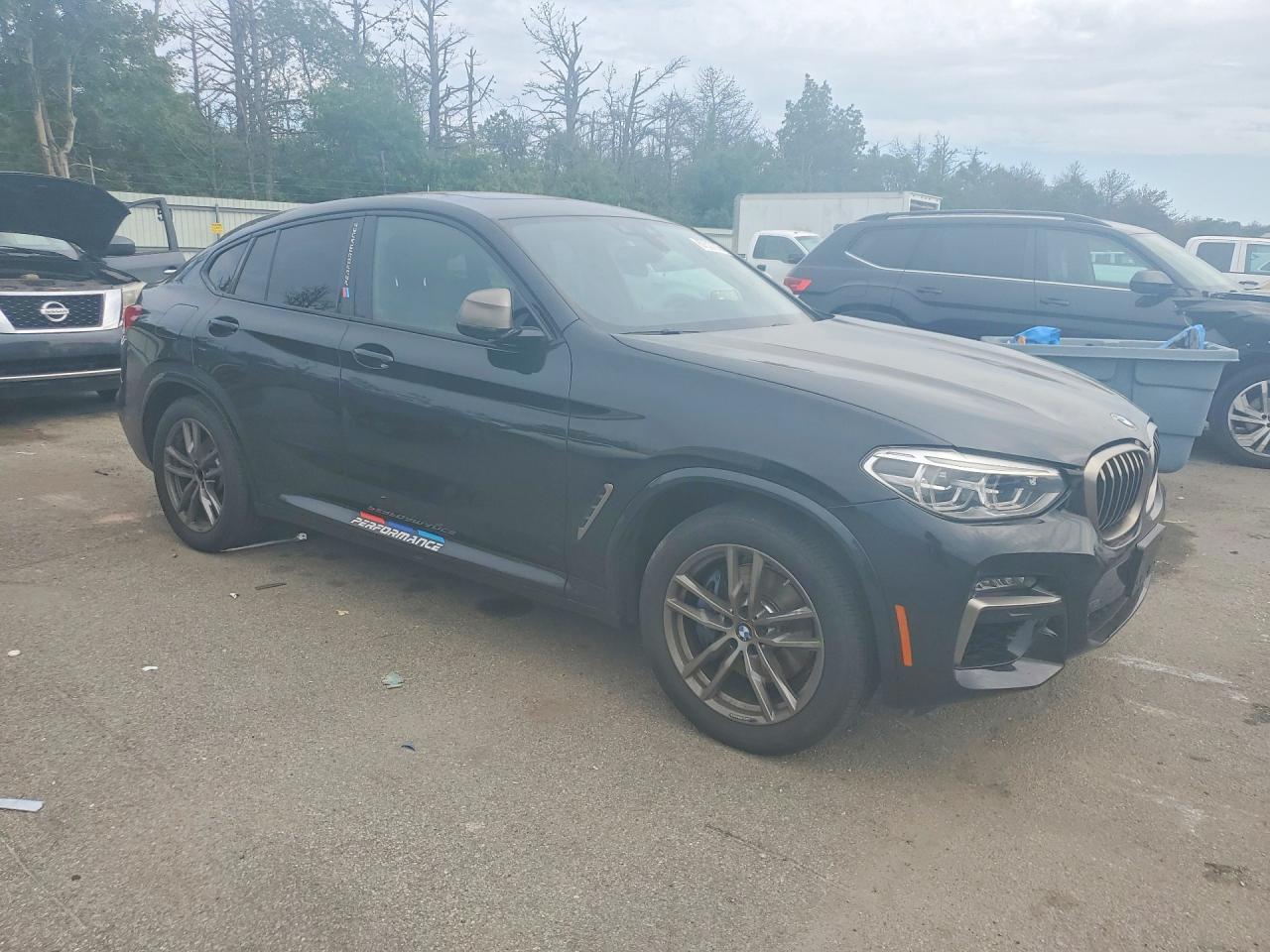 2020 BMW X4 xDrivem40I - zdjęcie 4