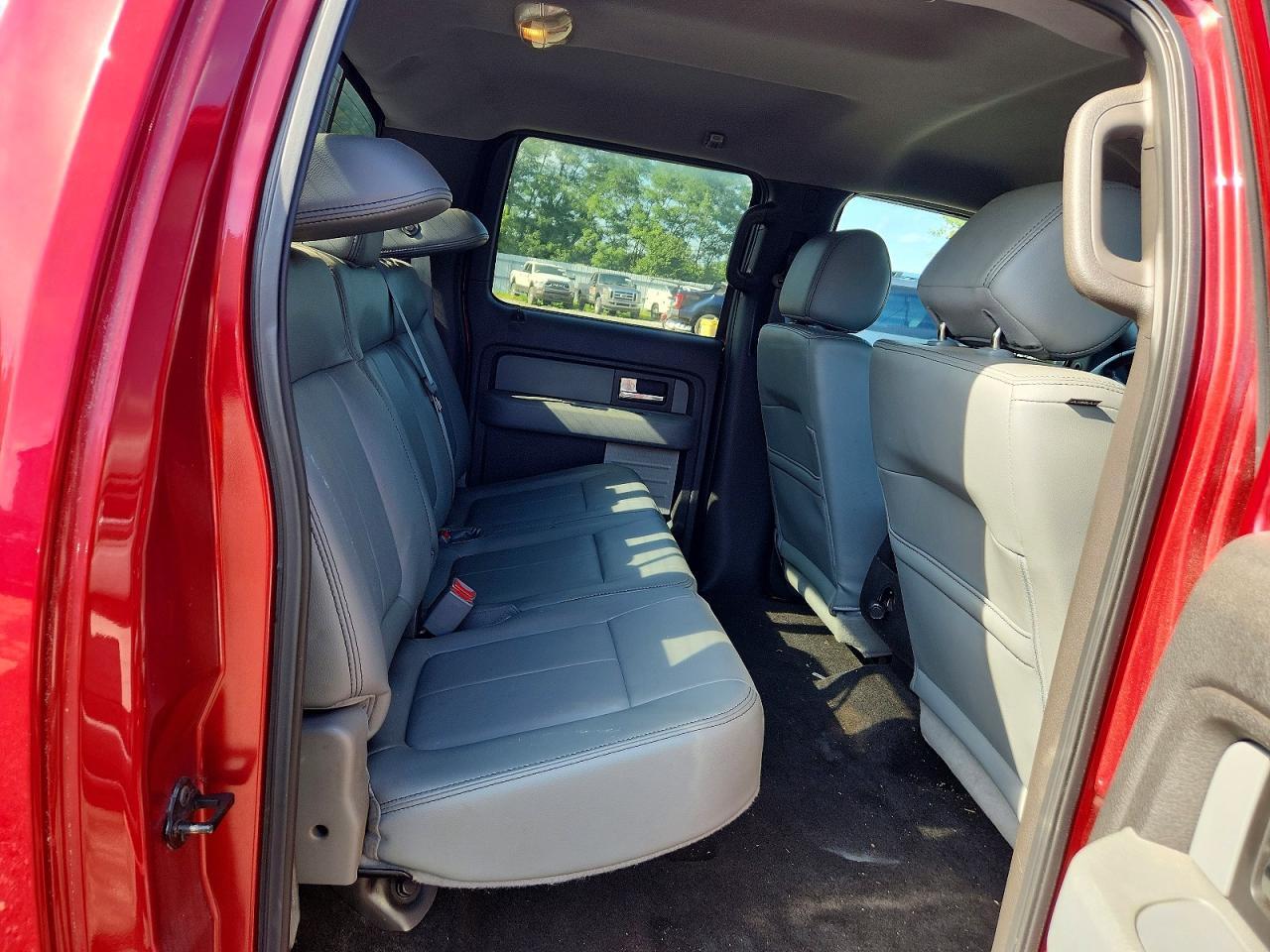 2014 Ford F150 Supercrew - zdjęcie 10