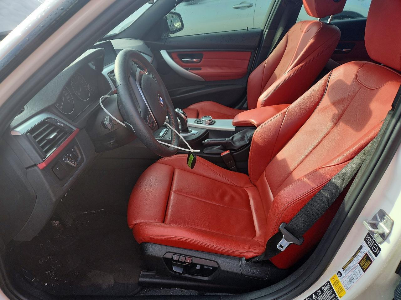 2014 BMW 328 Xi - zdjęcie 7
