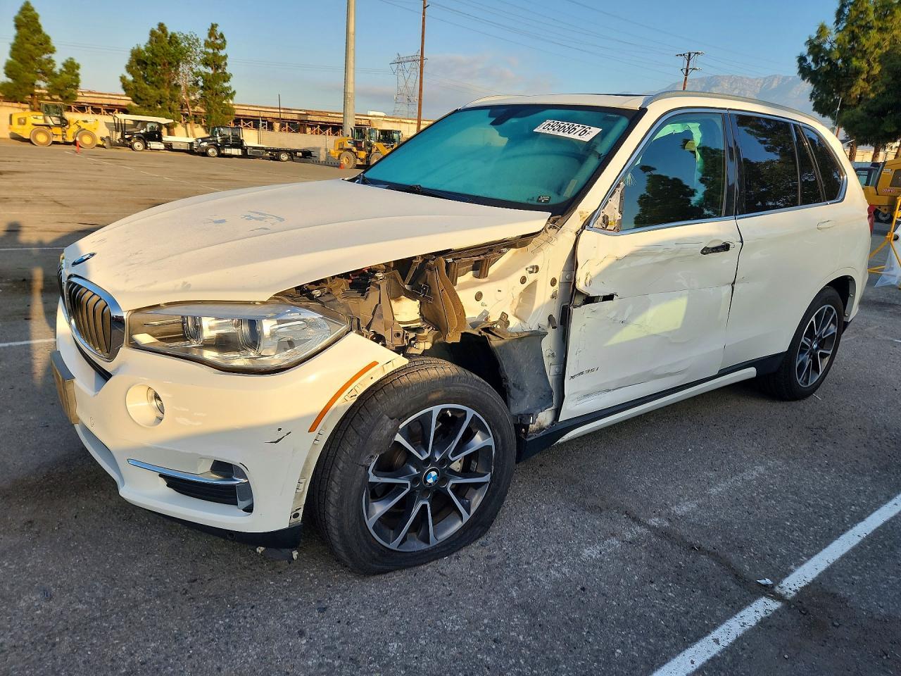 2017 BMW X5 xDrive35I - zdjęcie główne