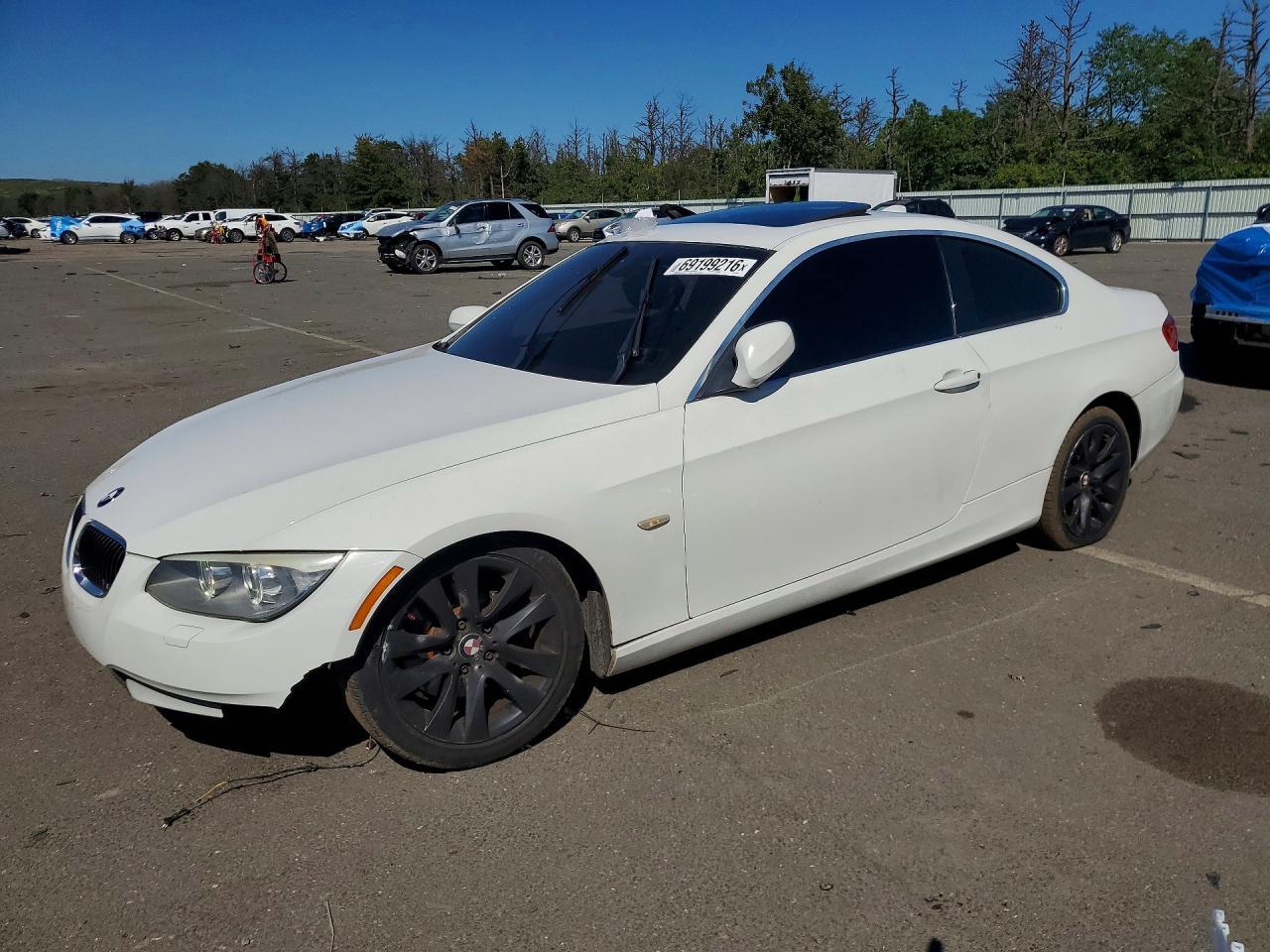 2013 BMW Seria 3 Coupe 328i - zdjęcie główne