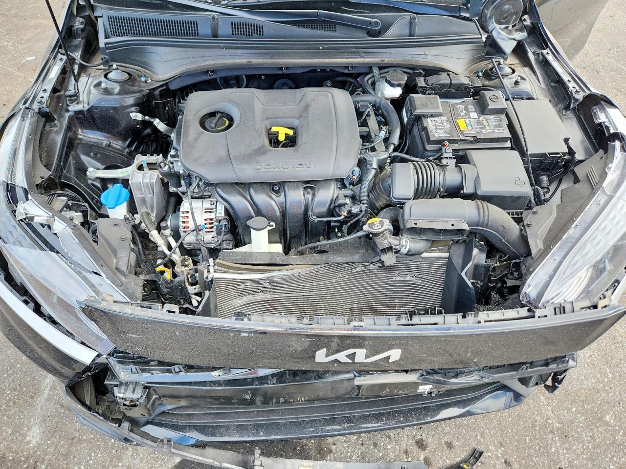 2024 Kia Forte Lxs - zdjęcie 11