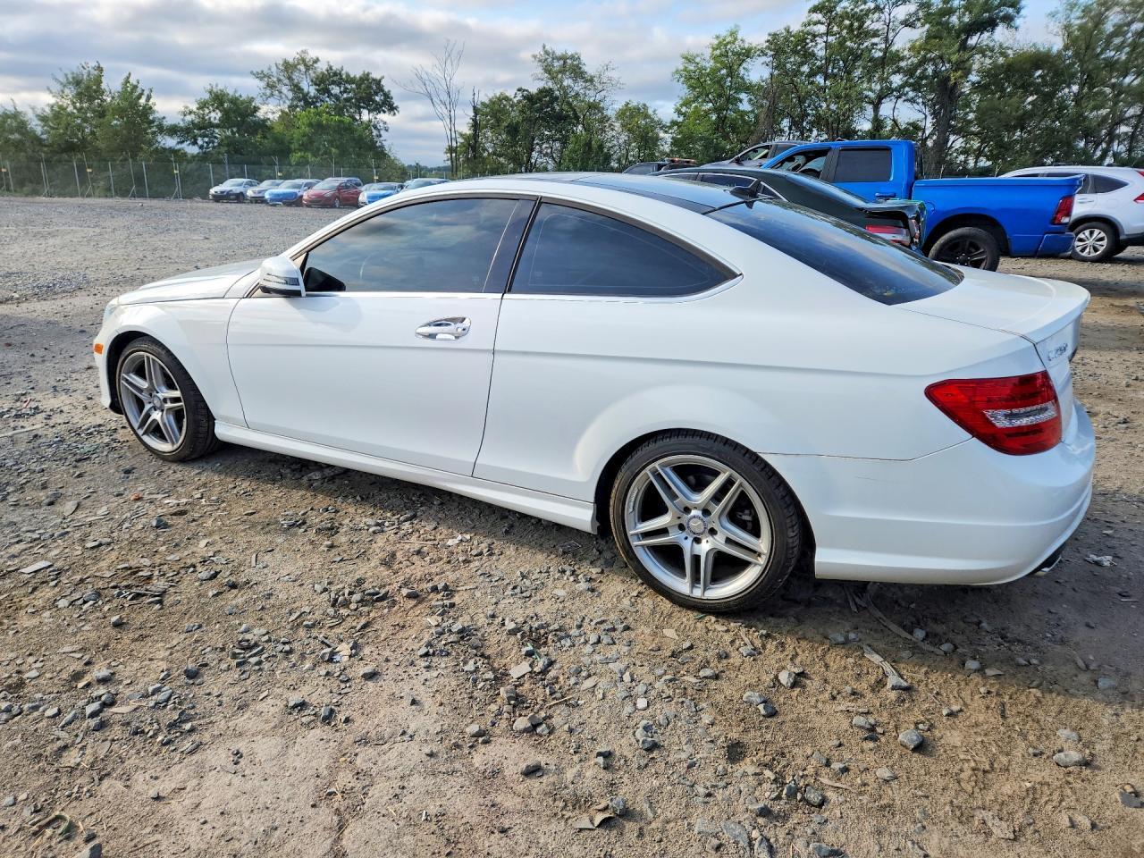 2014 Mercedes-Benz C 250 - zdjęcie 2