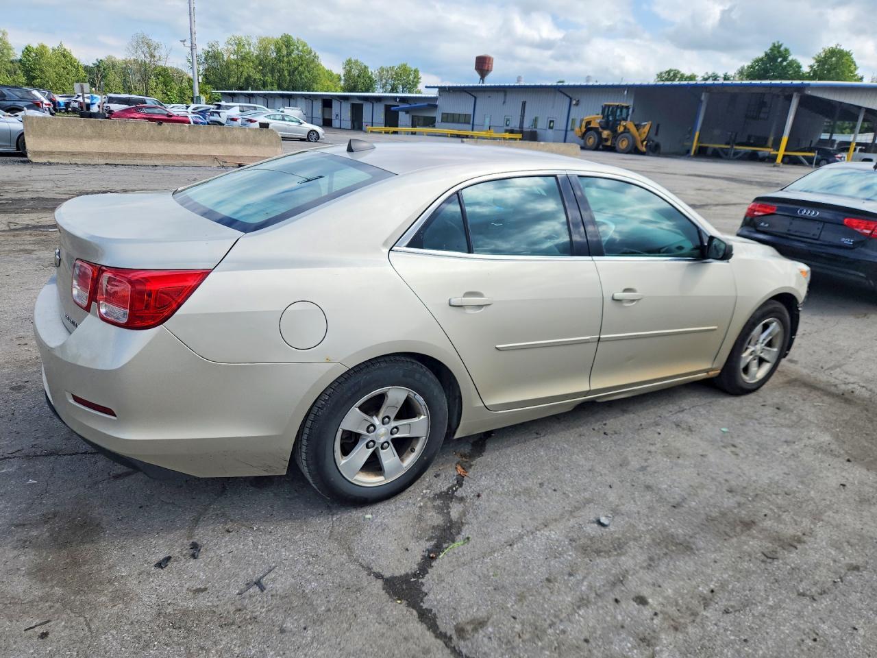 2014 Chevrolet Malibu Ls - zdjęcie 3