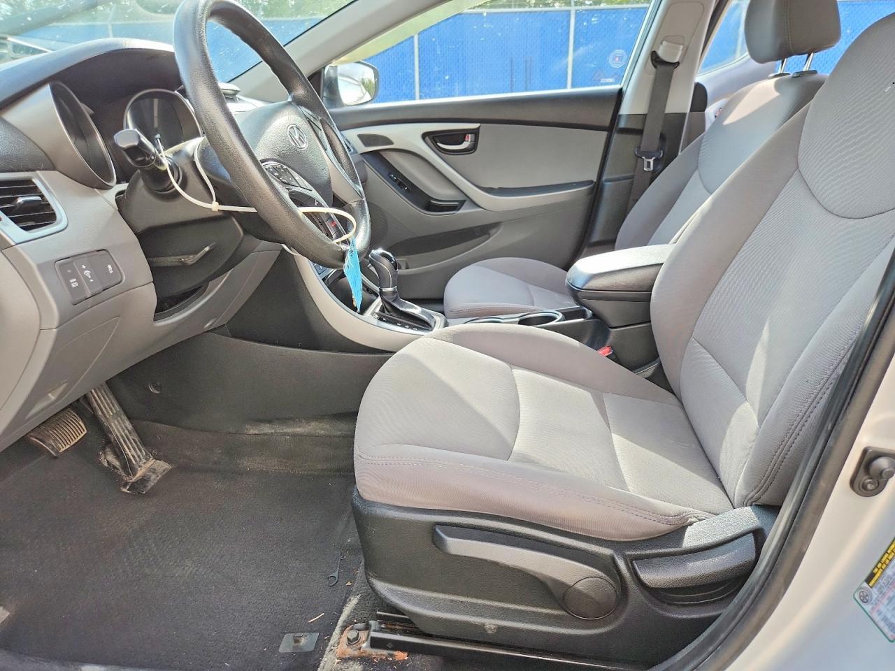 2014 Hyundai Elantra Se - zdjęcie 7
