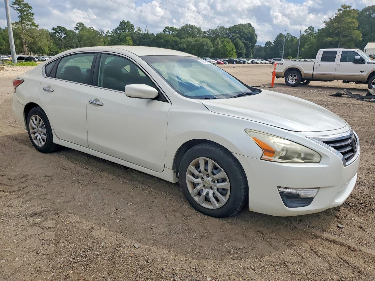 2014 Nissan Altima 2.5 S - zdjęcie 4