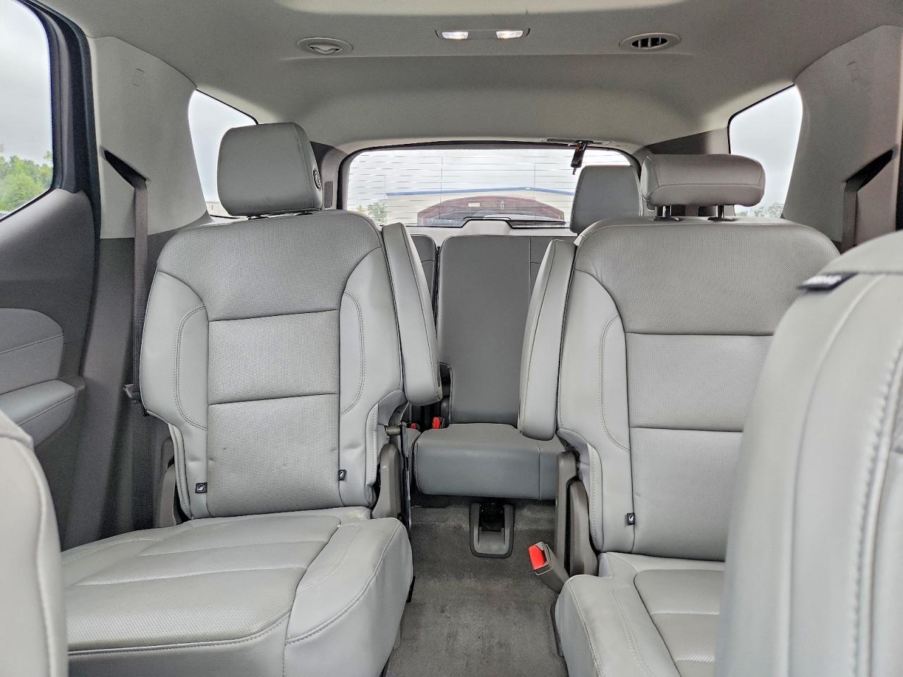 2018 Chevrolet Traverse Premier - zdjęcie 10