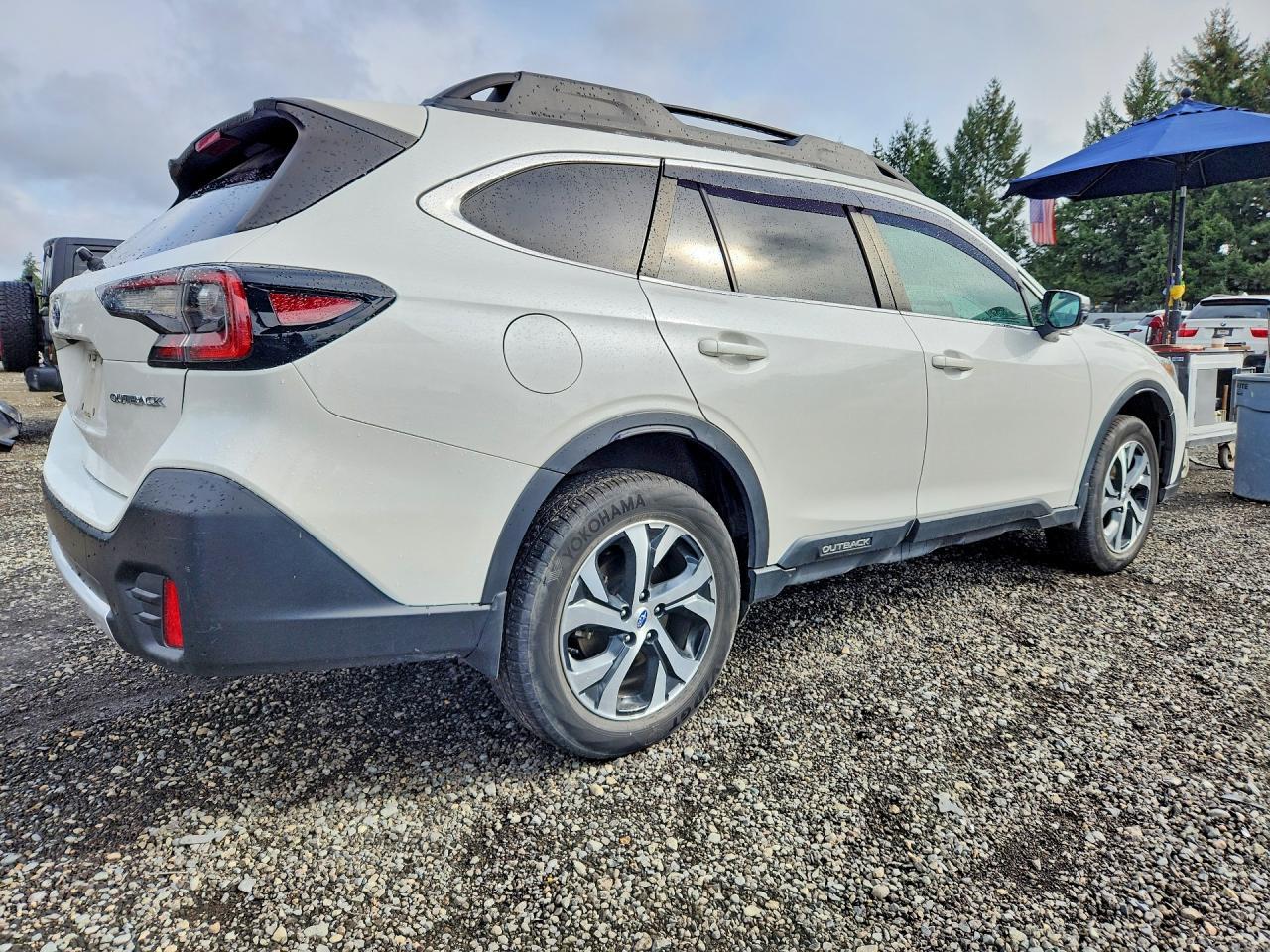 2020 Subaru Outback Limited - zdjęcie 3