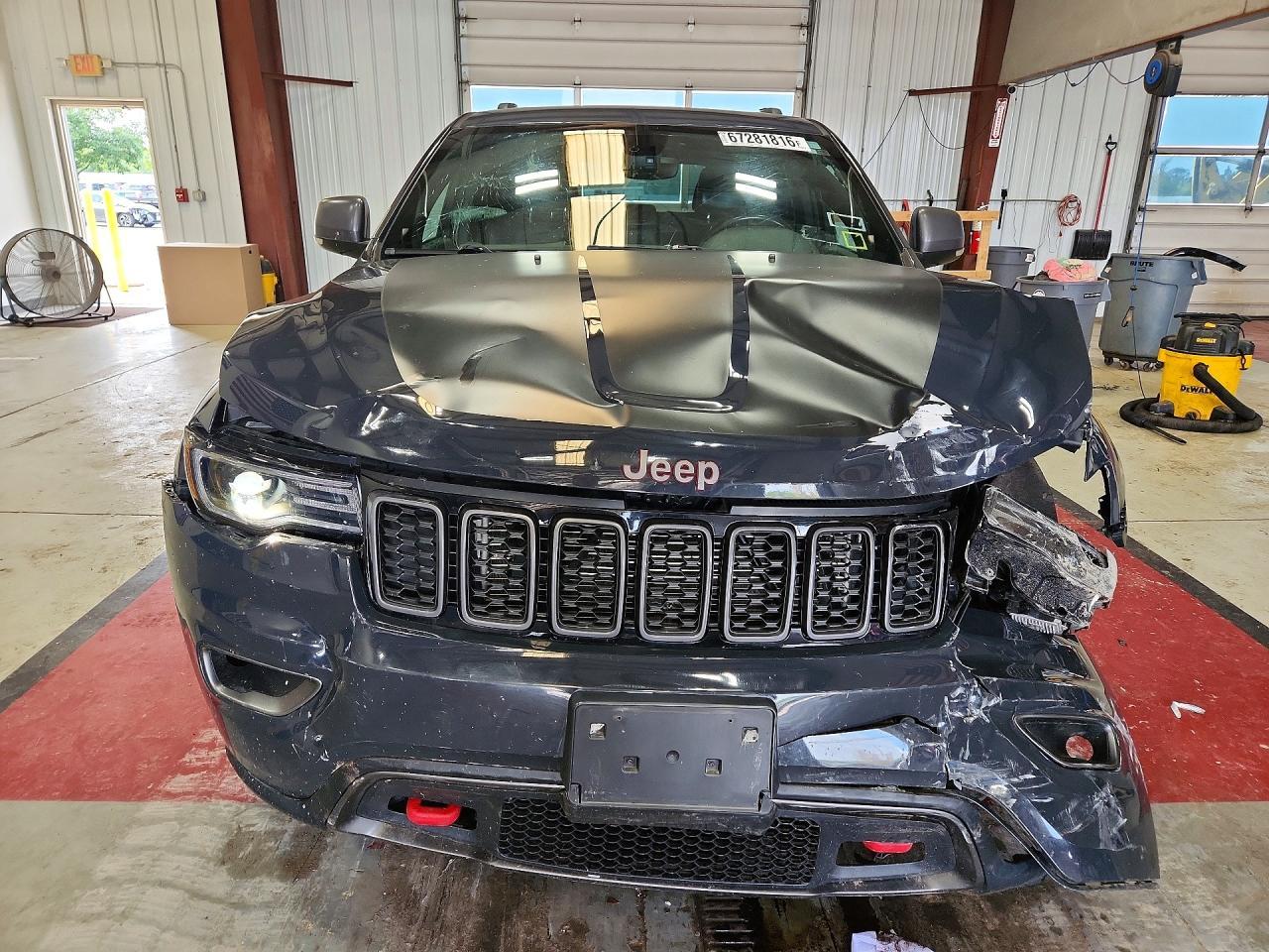 2017 Jeep Grand Cherokee Trailhawk - zdjęcie 5