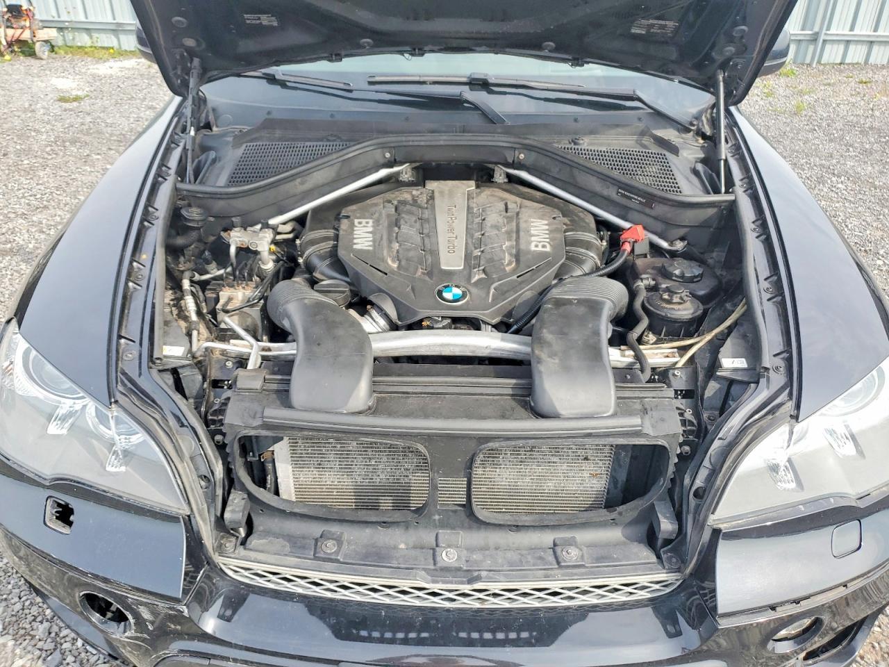 2013 BMW X5 xDrive50I - zdjęcie 12