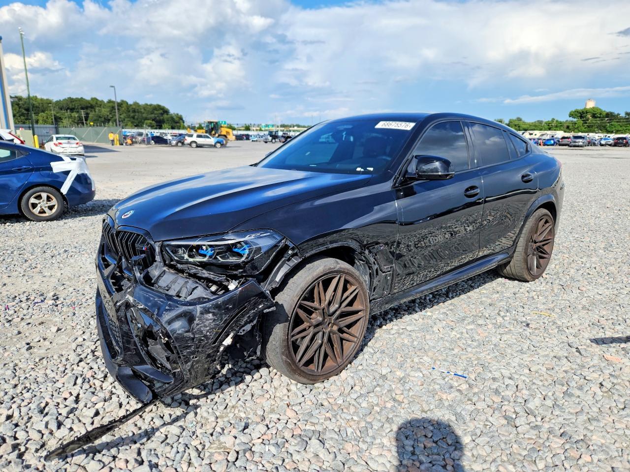 2022 BMW X6 M - zdjęcie główne