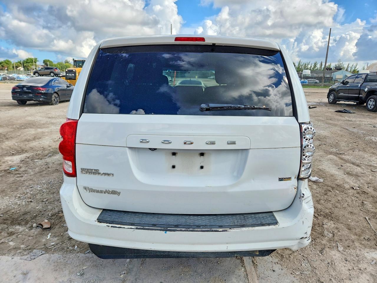 2019 Dodge Grand Caravan Se - zdjęcie 6