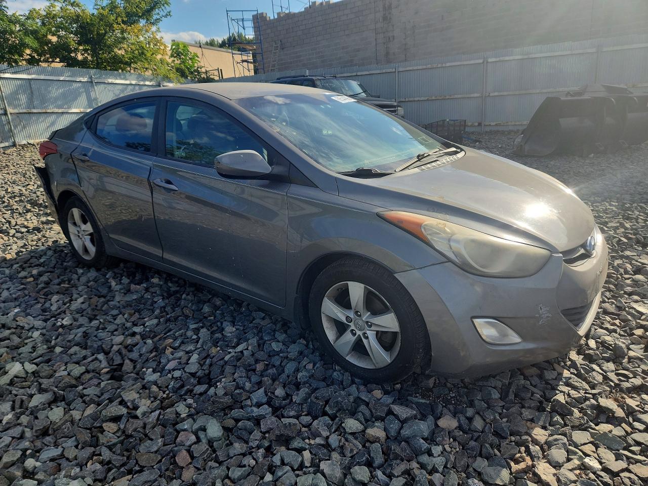 2013 Hyundai Elantra - zdjęcie 4