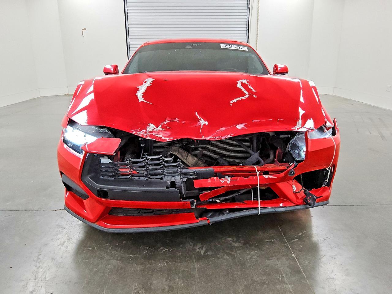 2024 Ford Mustang - zdjęcie 5
