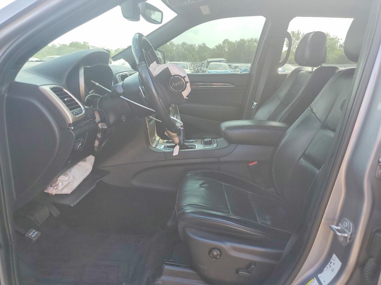 2017 Jeep Grand Cherokee Overland - zdjęcie 7