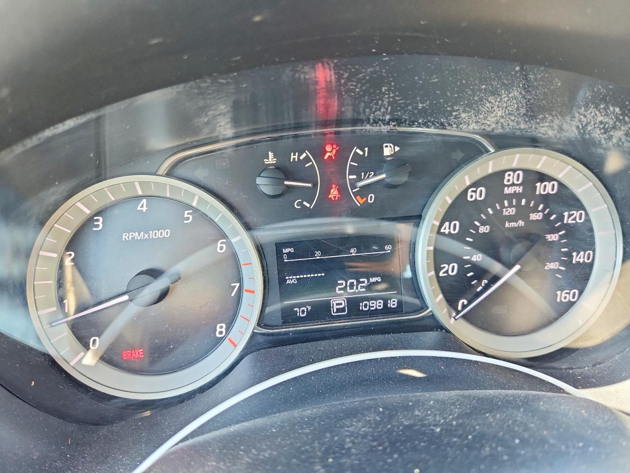 2014 Nissan Sentra Sr - zdjęcie 9
