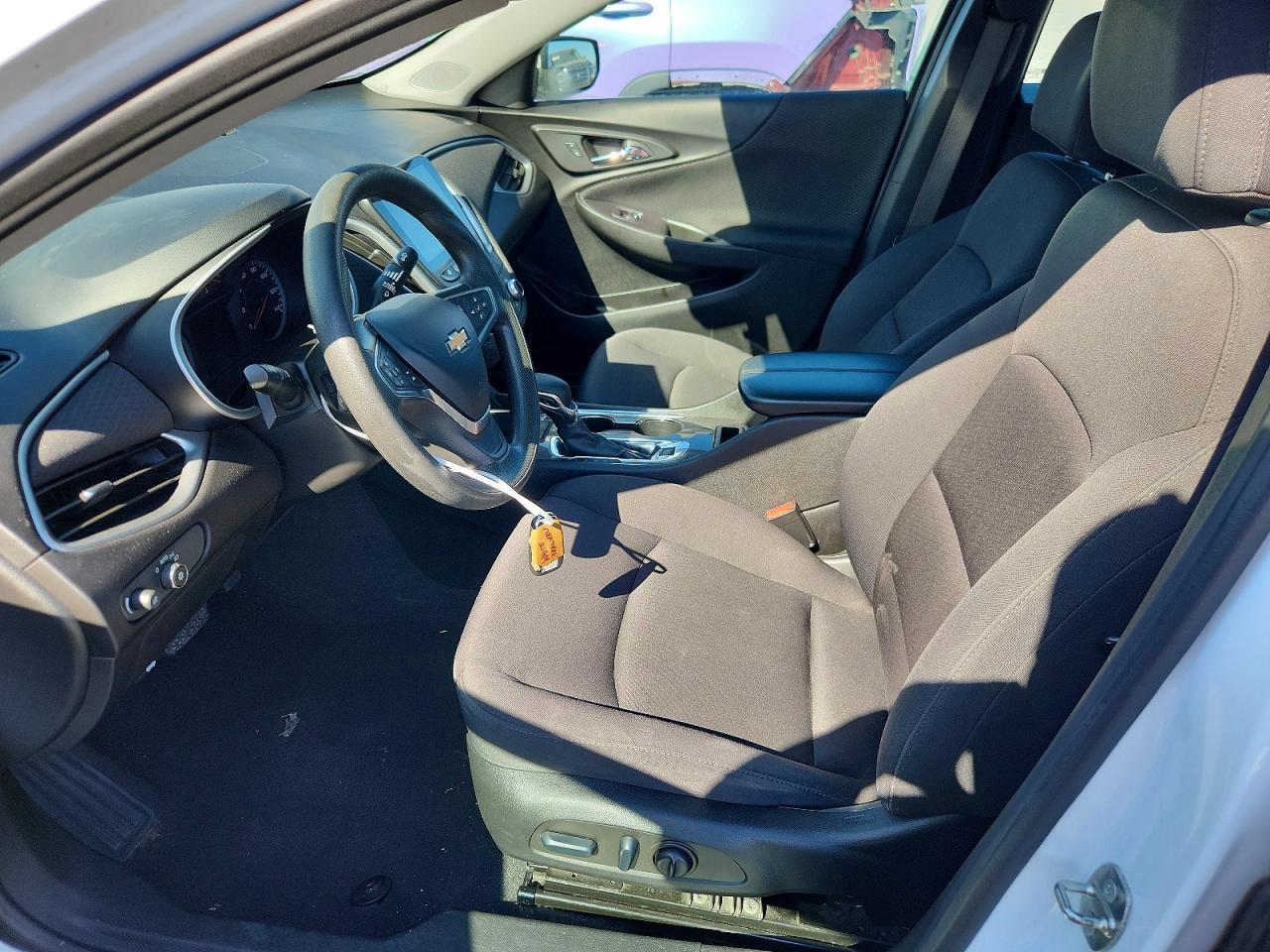 2023 Chevrolet Malibu Lt - zdjęcie 7