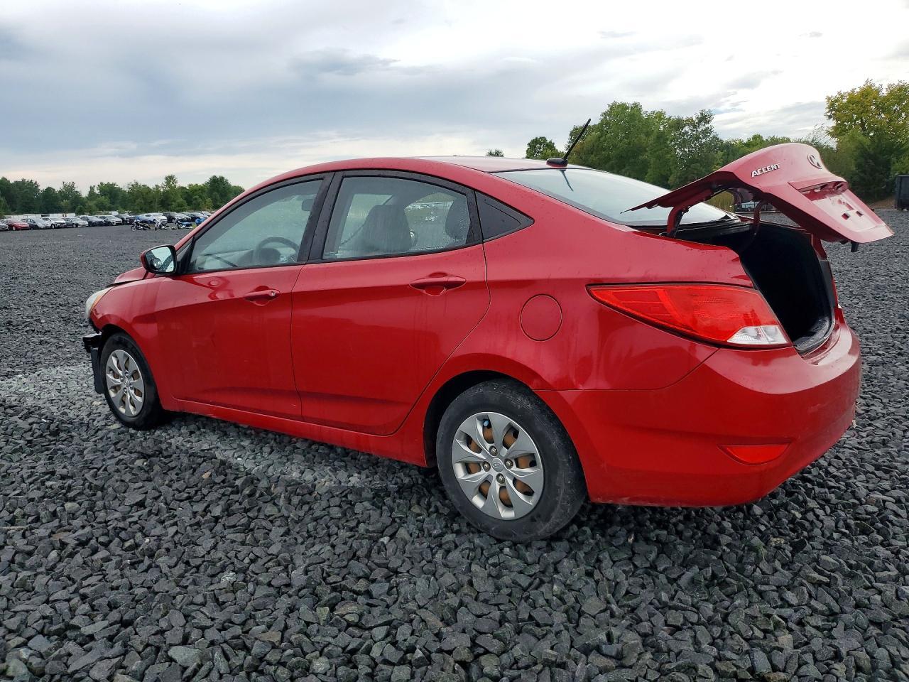 2016 Hyundai Accent Se - zdjęcie 2