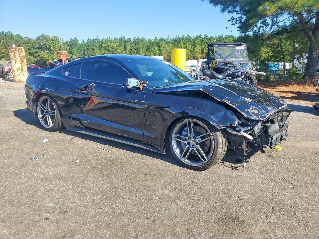 2019 Ford Mustang Gt - zdjęcie 4