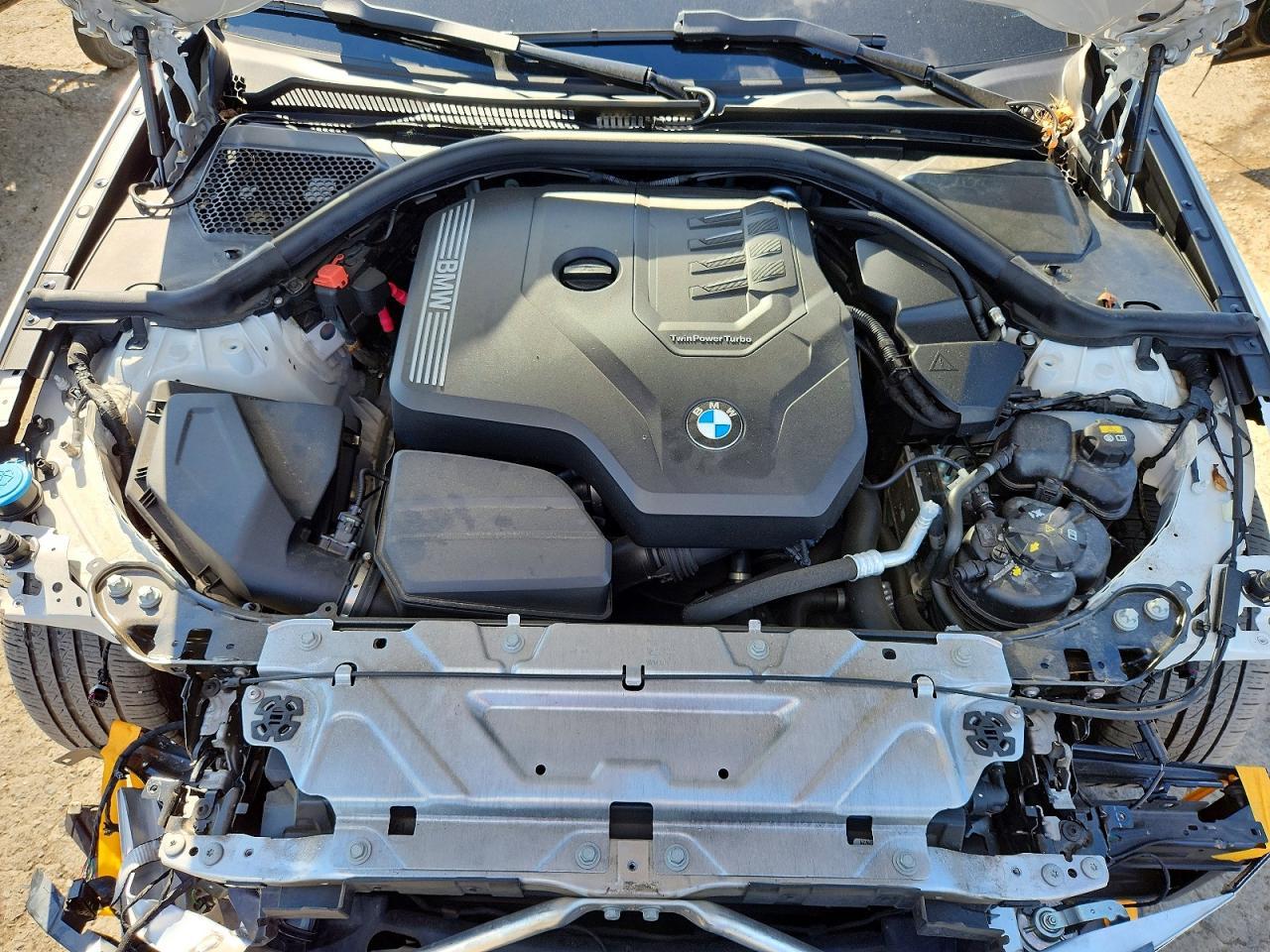 2021 BMW Seria 3 330i - zdjęcie 11