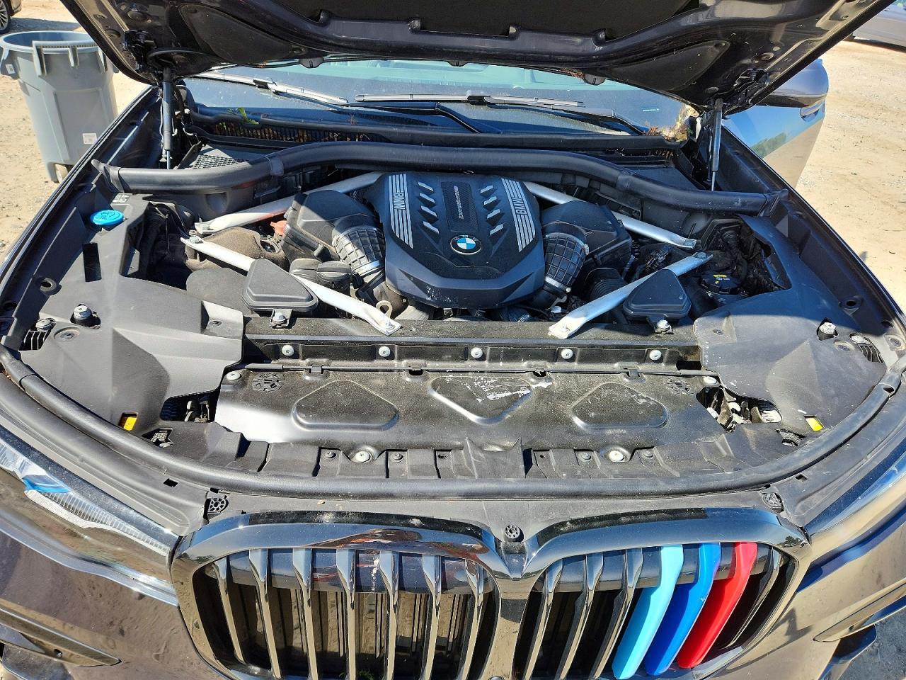 2021 BMW X7 M50I - zdjęcie 12