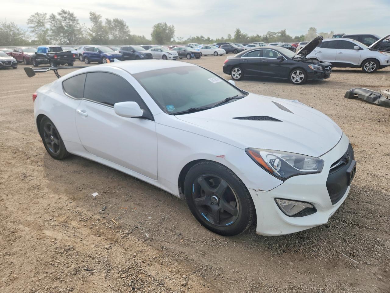 2014 Hyundai Genesis Coupe 2.0T - zdjęcie 4