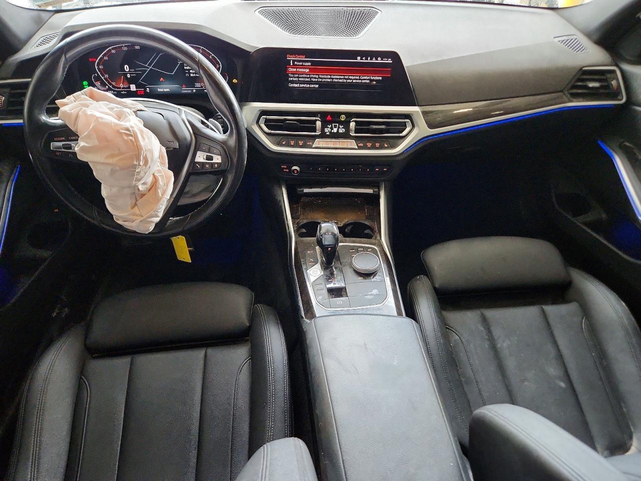 2019 BMW Seria 3 330i - zdjęcie 8