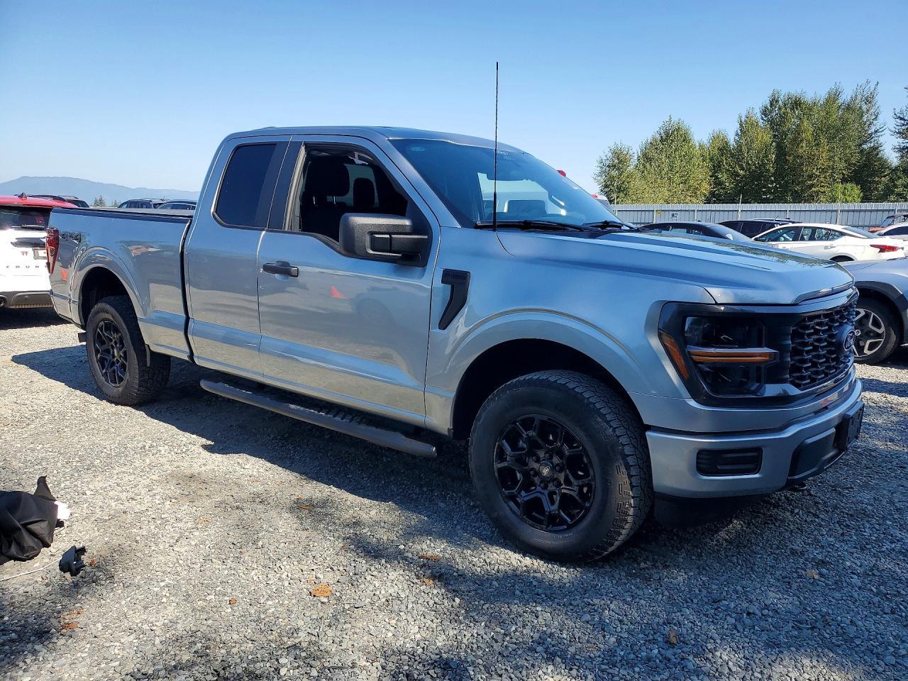 2025 Ford F150 Stx - zdjęcie 4
