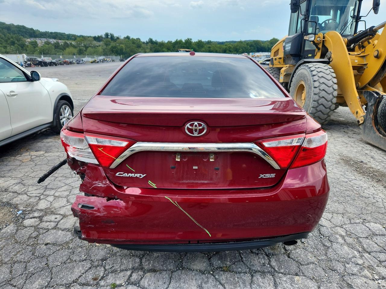2017 Toyota Camry Xse V6 - zdjęcie 6