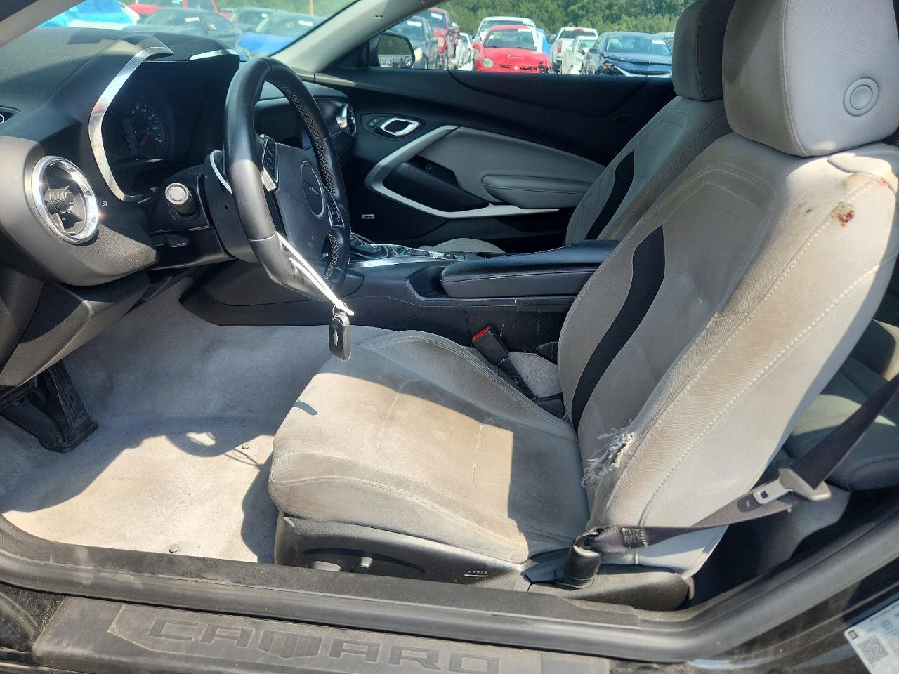 2019 Chevrolet Camaro Ls - zdjęcie 7
