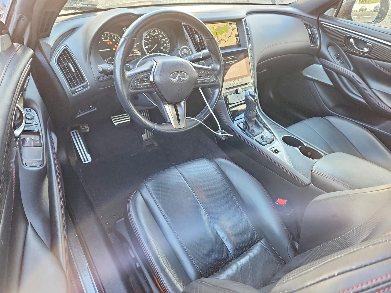 2021 Infiniti Q60 Red Sport 400 - zdjęcie 8