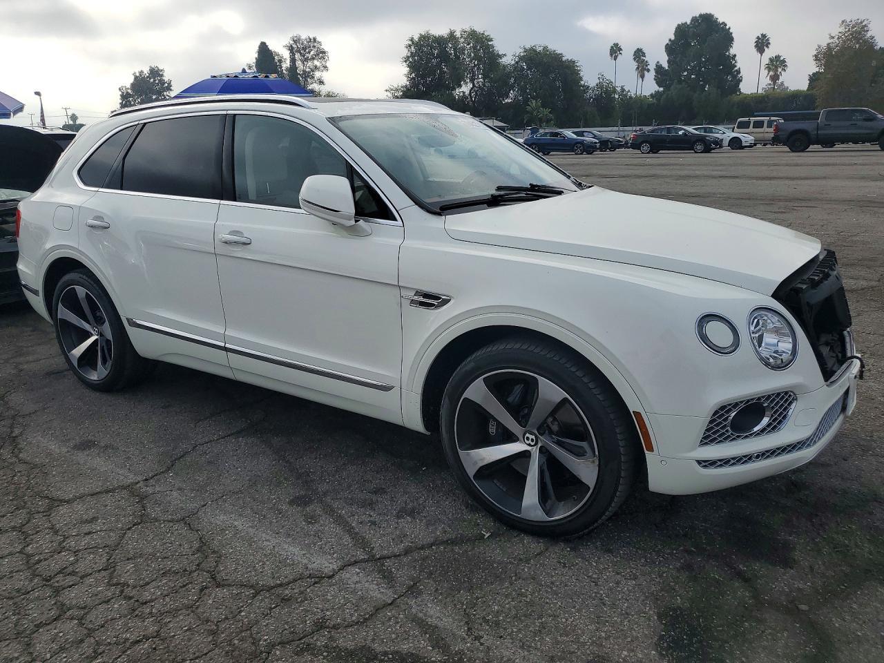 2018 Bentley Bentayga - zdjęcie 4