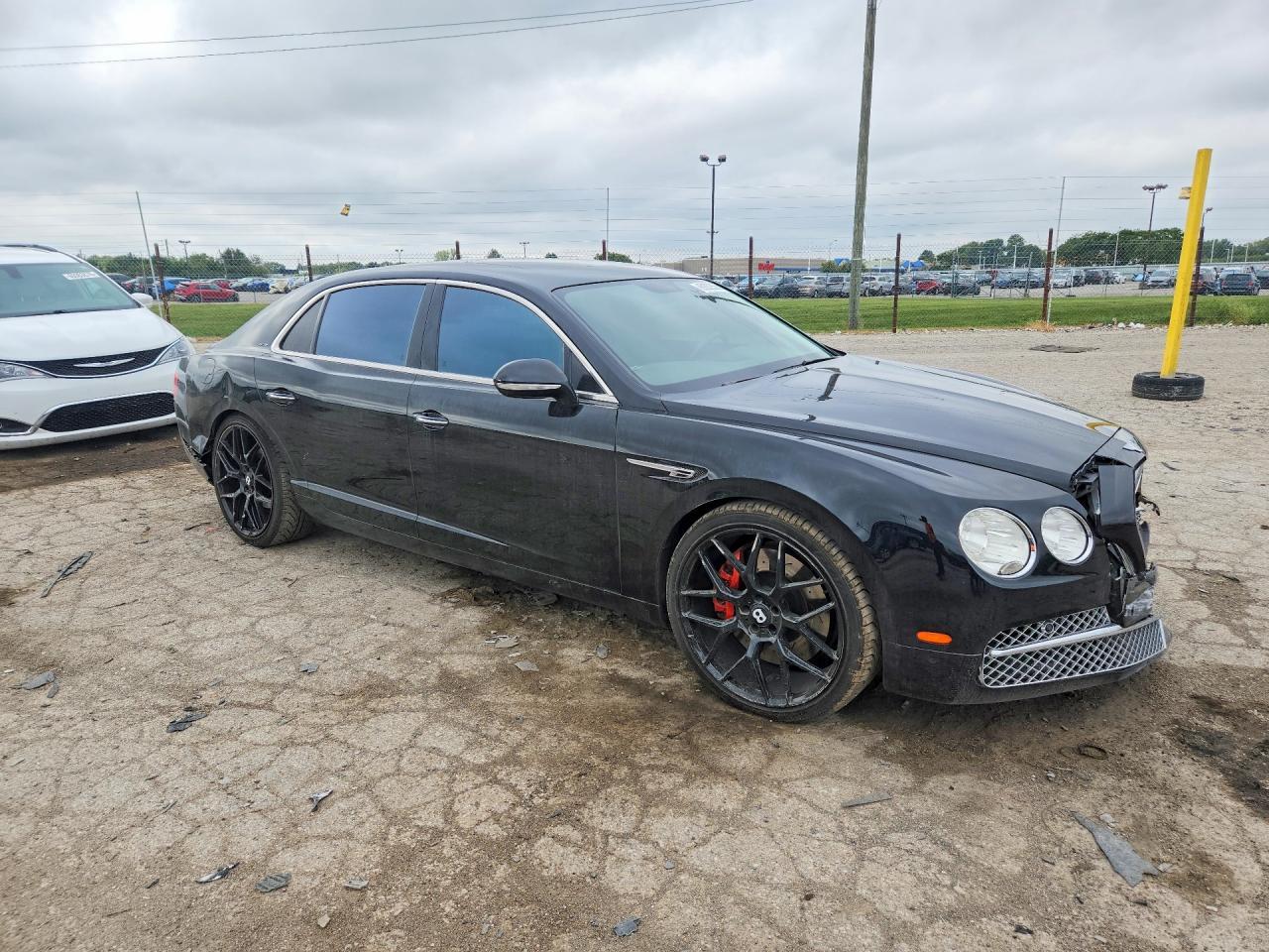 2014 Bentley Flying Spur - zdjęcie 4