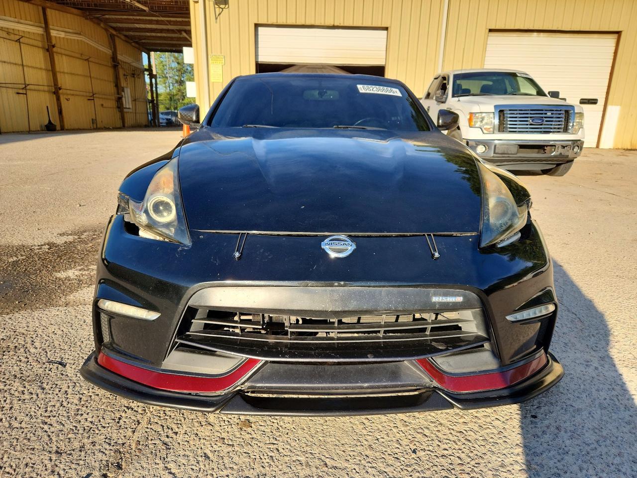 2015 Nissan 370Z Nismo Tech - zdjęcie 5