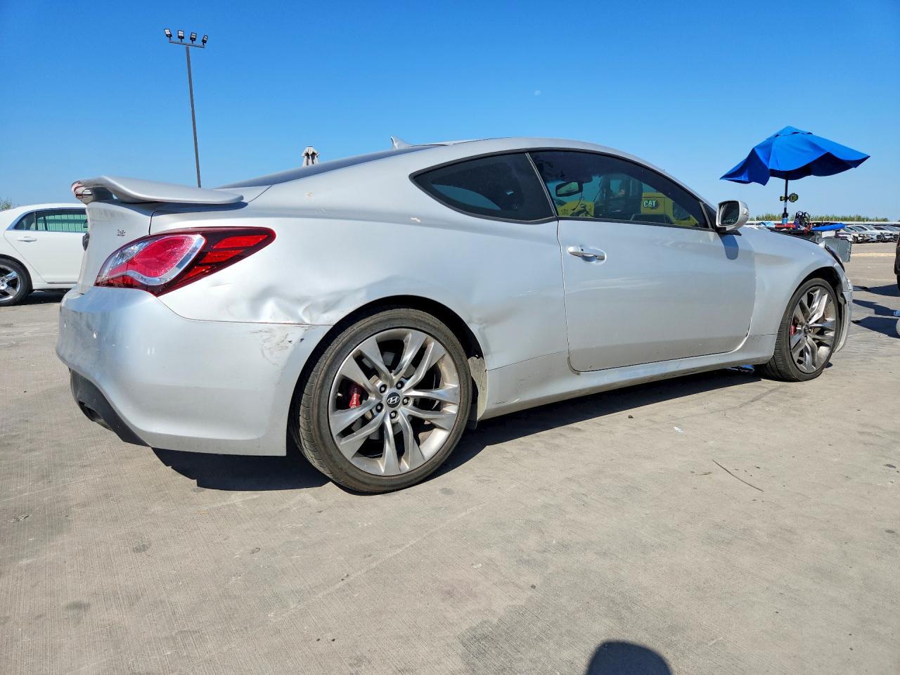 2015 Hyundai Genesis Coupe 3.8 Ultimate - zdjęcie 3