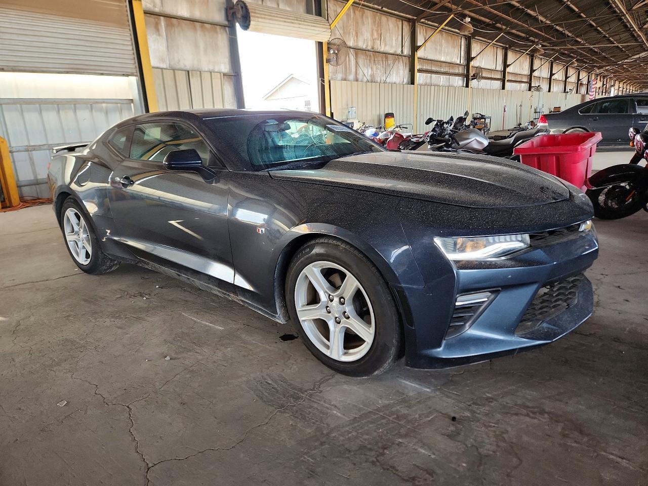2020 Chevrolet Camaro Ls - zdjęcie 4