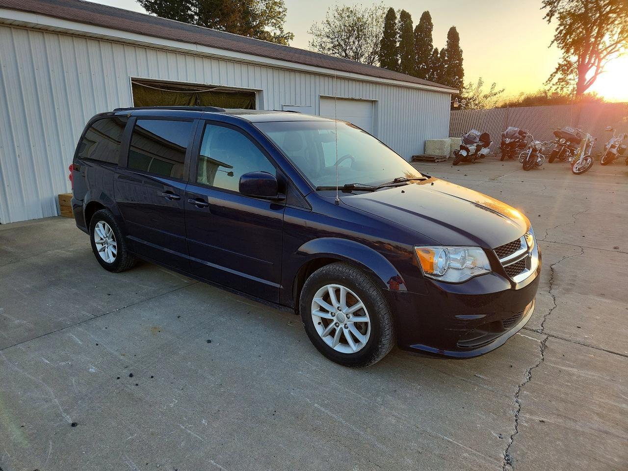 2015 Dodge Grand Caravan Sxt - zdjęcie 4