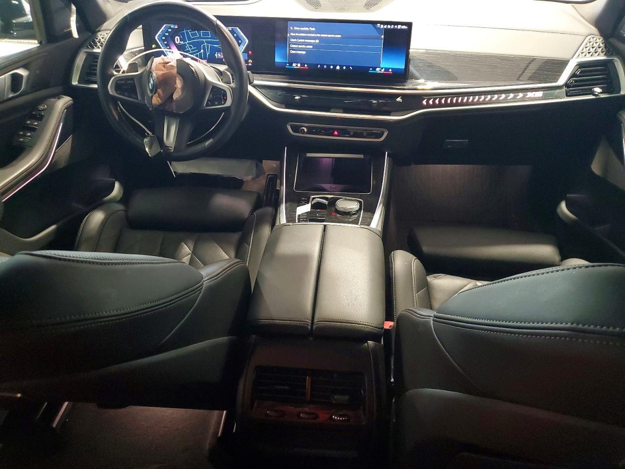 2024 BMW X5 xDrive40I - zdjęcie 8