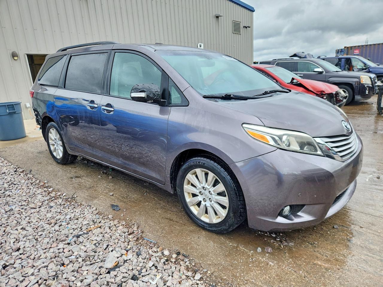 2015 Toyota Sienna Limited Premium 7-Passenger - zdjęcie 4