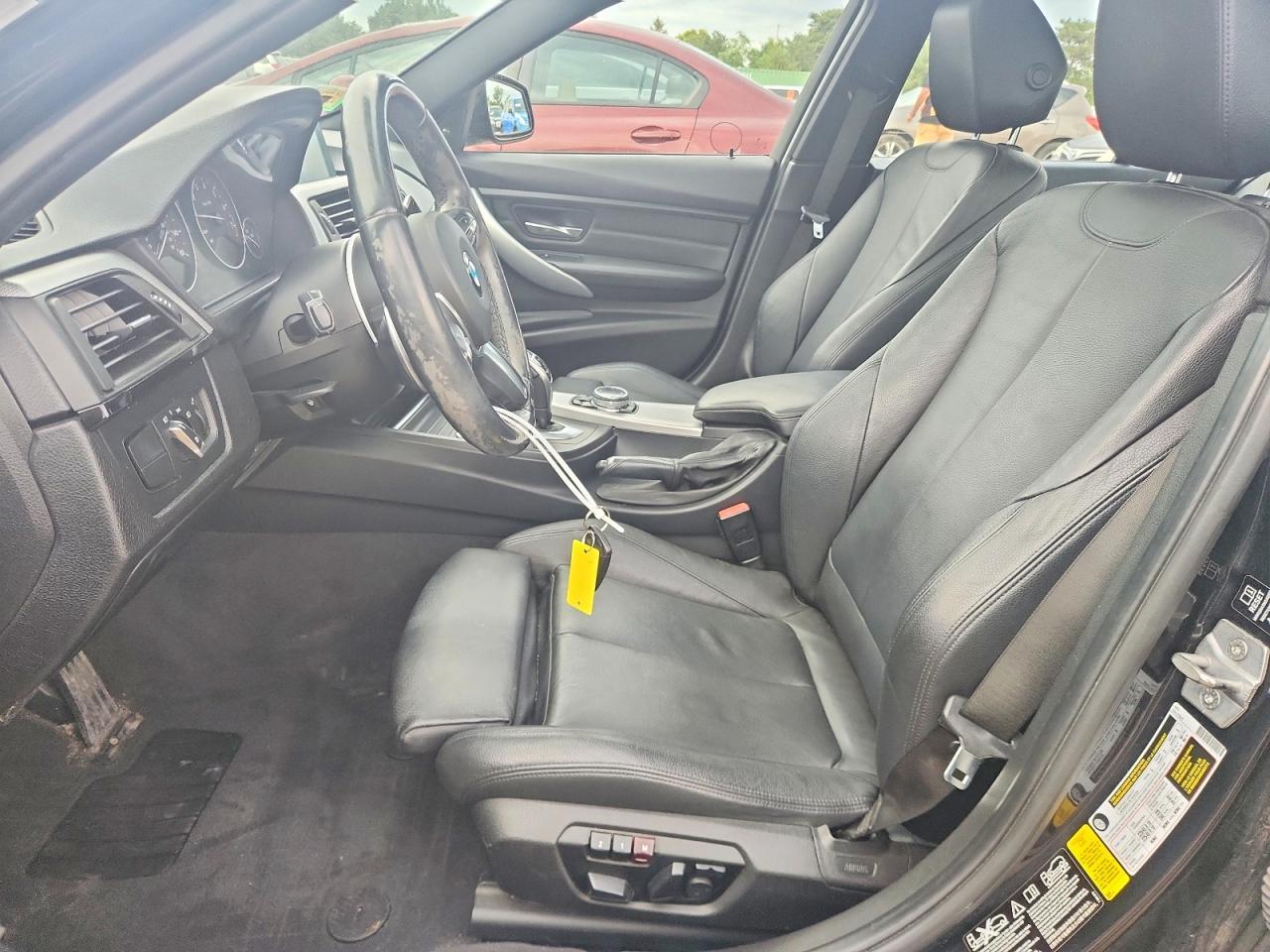 2014 BMW Seria 3 328i - zdjęcie 7