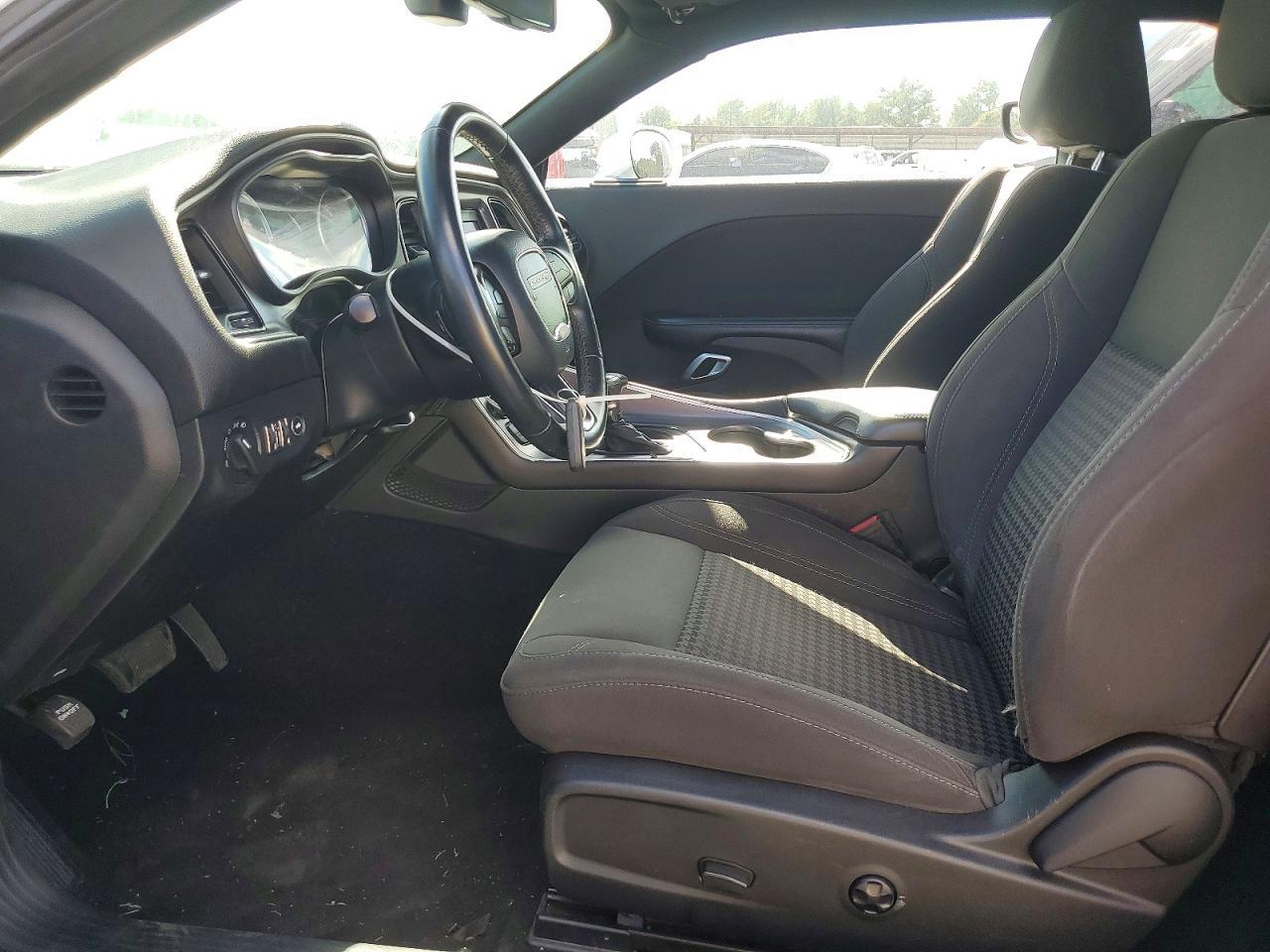2019 Dodge Challenger Sxt - zdjęcie 7