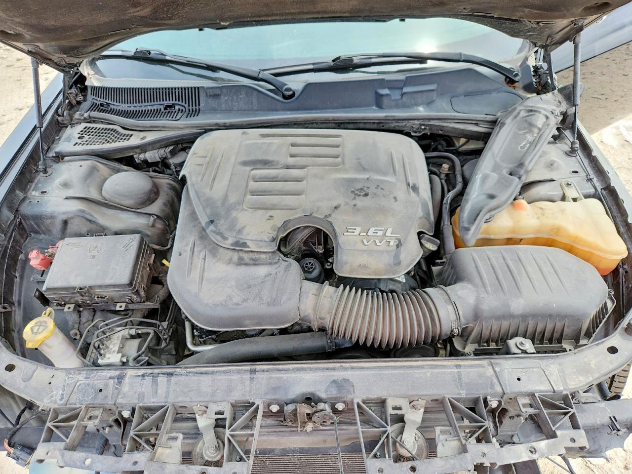 2016 Dodge Challenger Sxt - zdjęcie 11